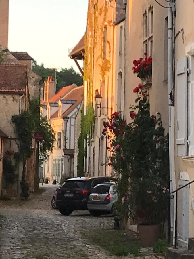 Voyage… Noyers Exterior photo
